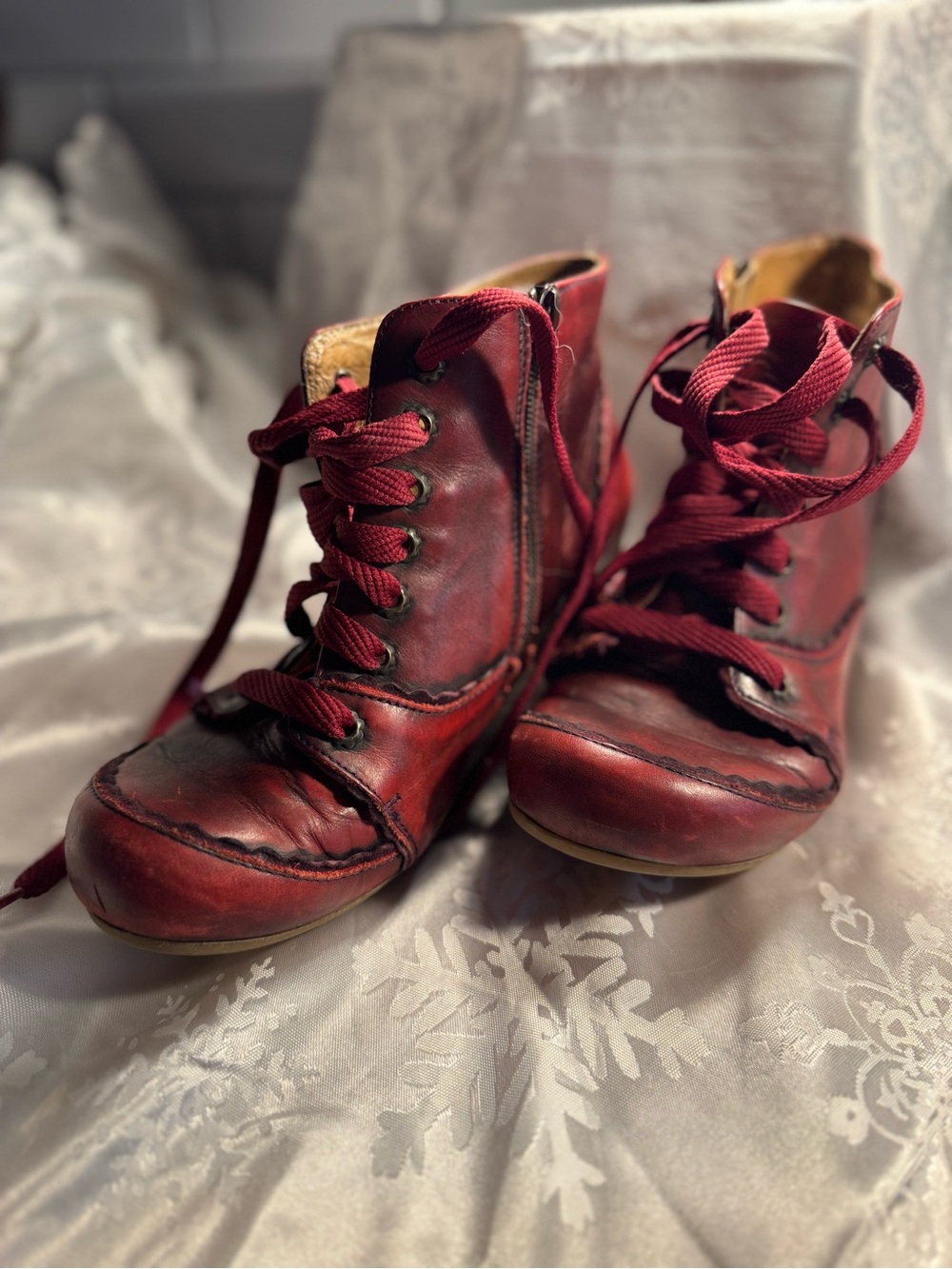 Portofino shoes.  
Women’s Red Leather size 38